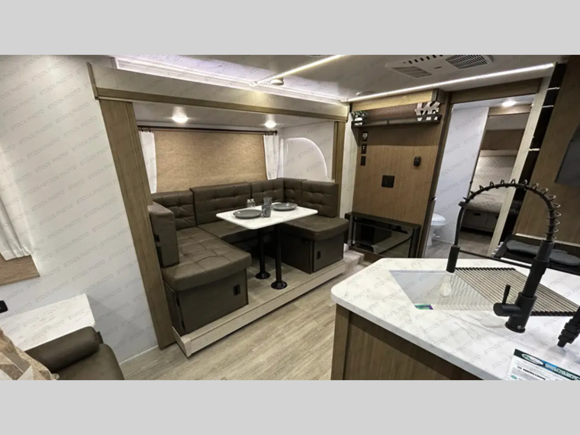 2025 Forest River Wildwood X-Lite 24RLXL - Photo 3