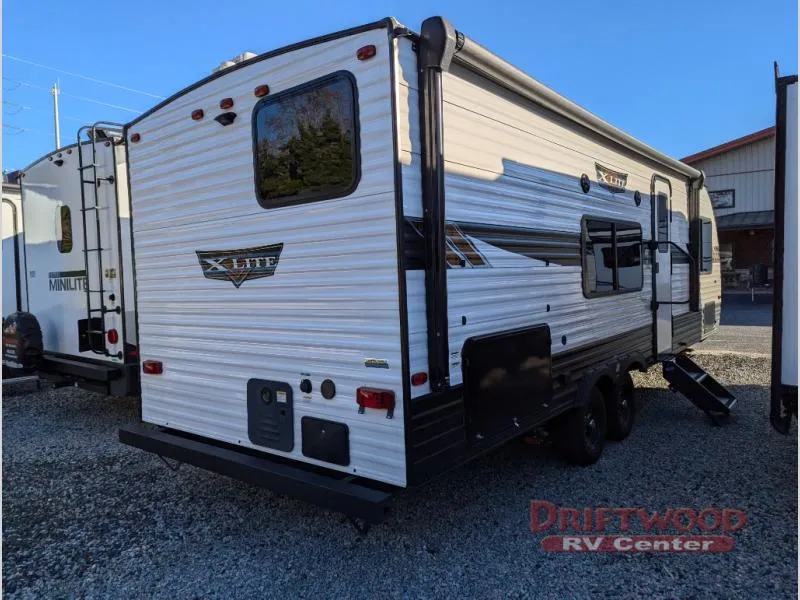 2025 Forest River Wildwood X-Lite 261BHXLX - Photo 4