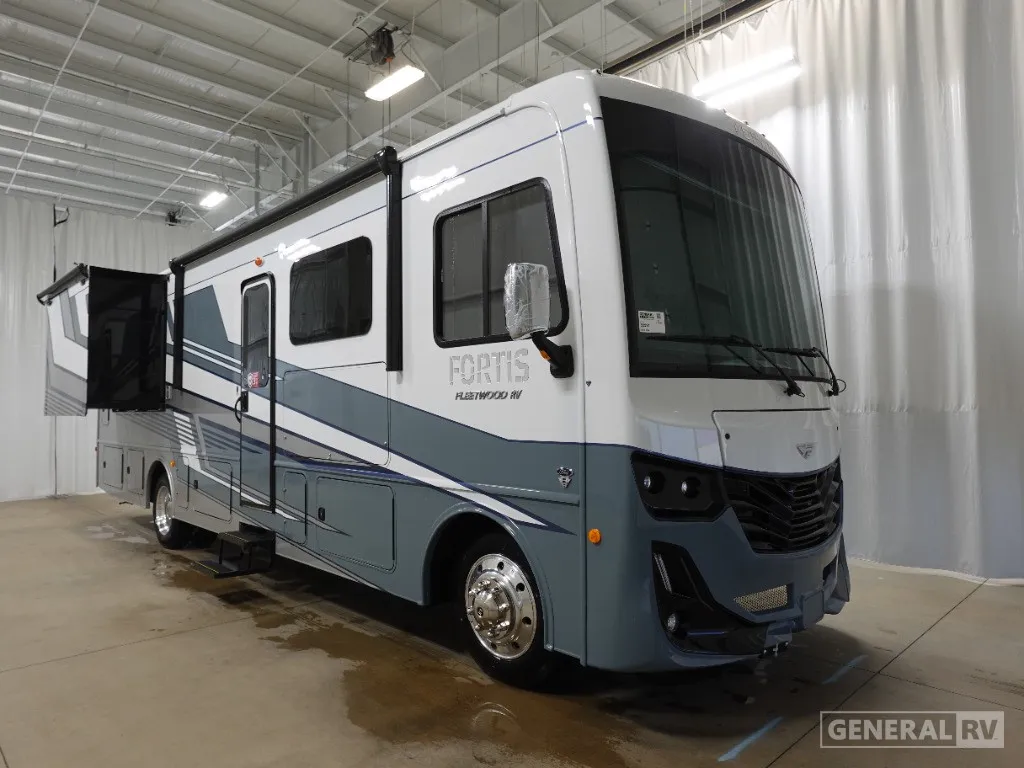 2026 Fleetwood Fortis 32RW - Photo 2