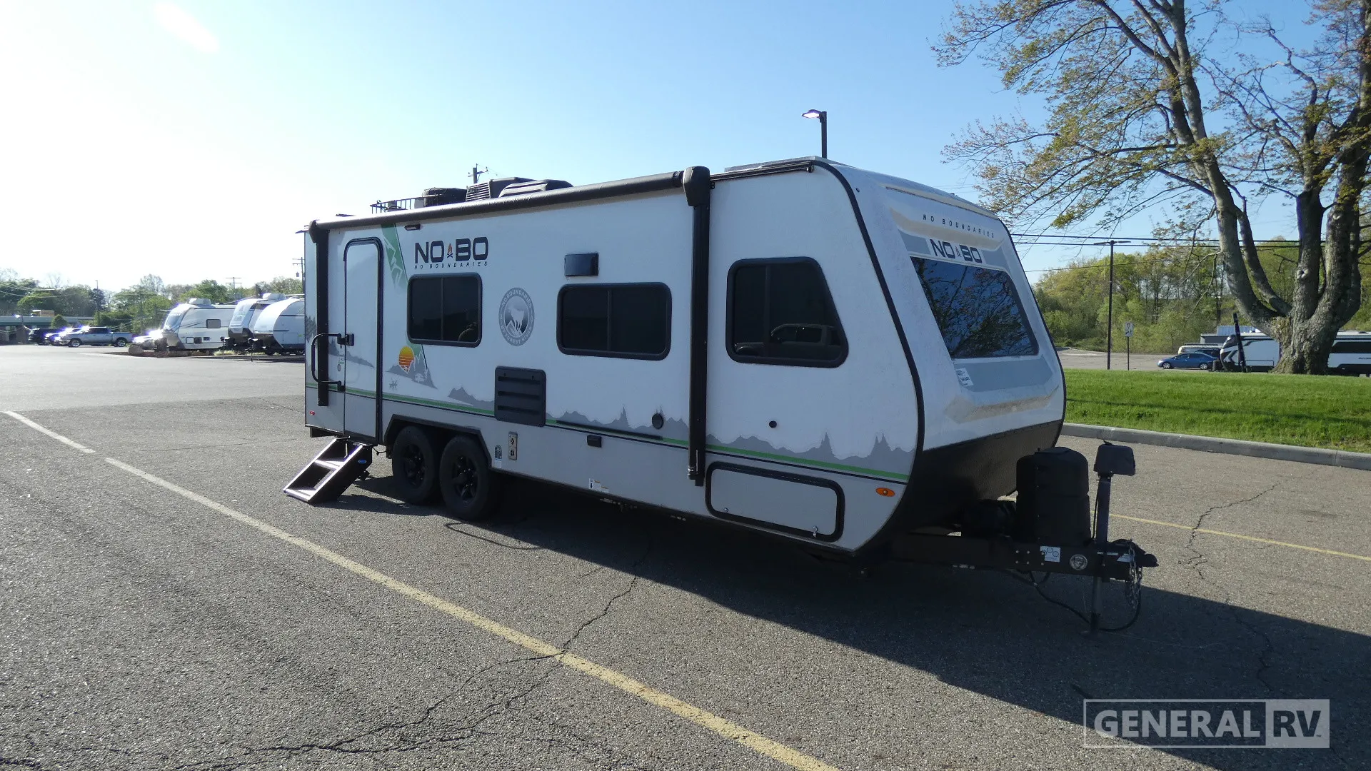 2020 Forest River No Boundaries Toy Hauler 19.1 - Photo 2