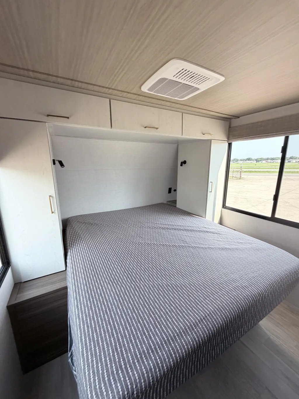 2027 Forest River Vibe 2900KB, Photos photo 19