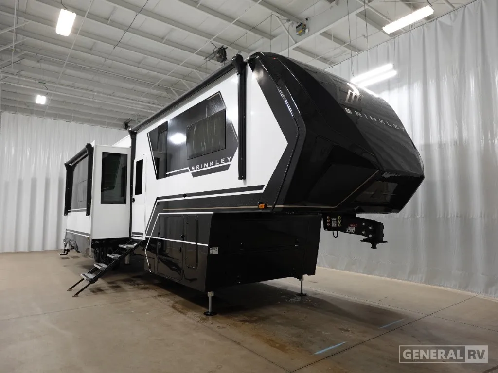 2026 Brinkley Model G 3970 - Photo 2