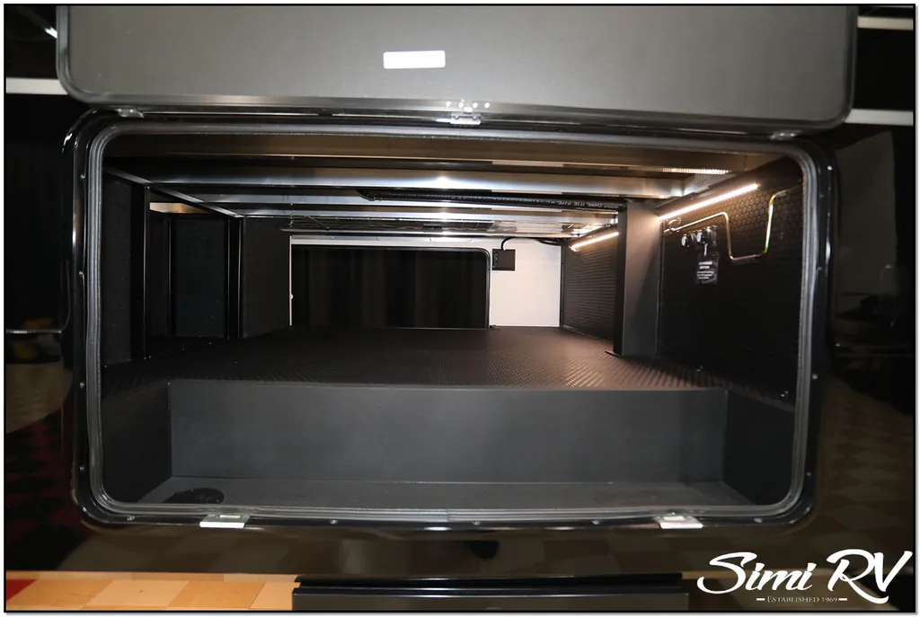 2026 Brinkley Model Z 3600, Photos photo 14