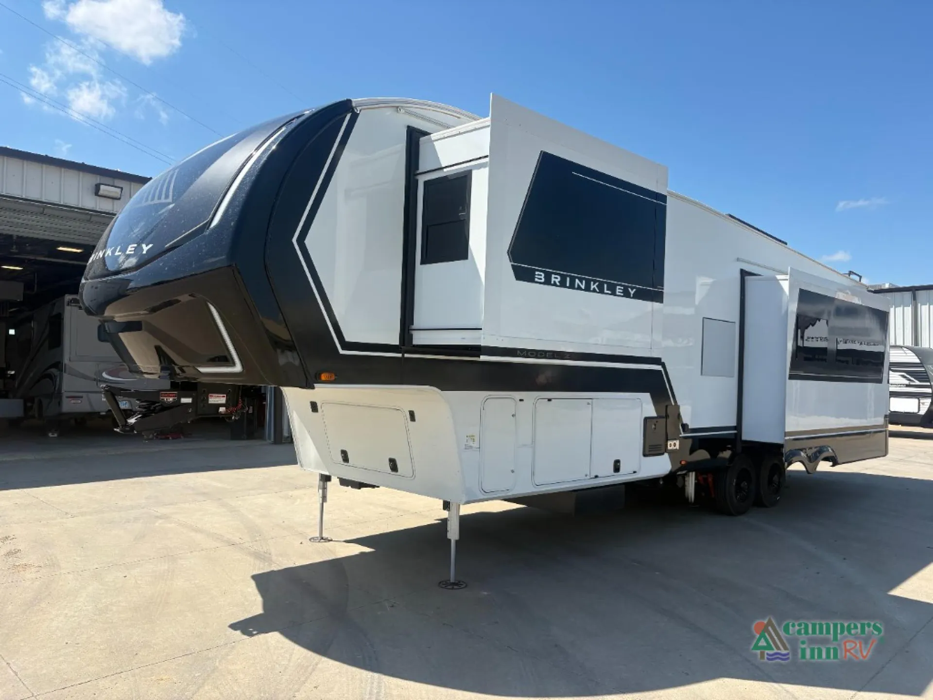 2025 Brinkley Model Z 3300 - Photo 3