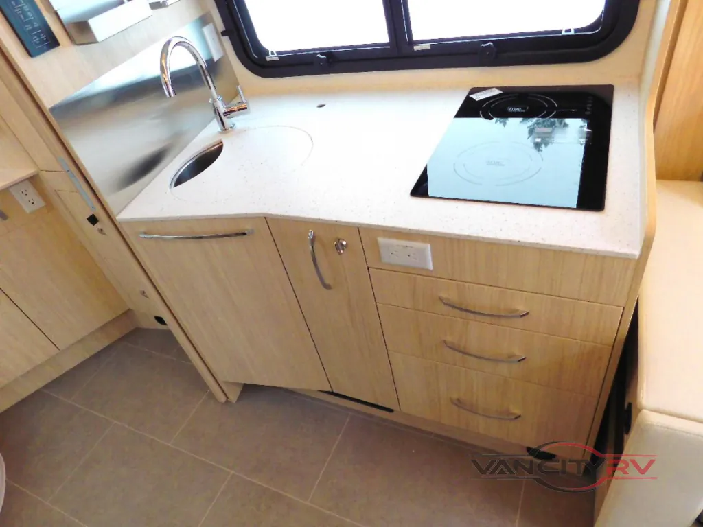 2025 Leisure Travel Wonder W24MBL, Photos photo 25