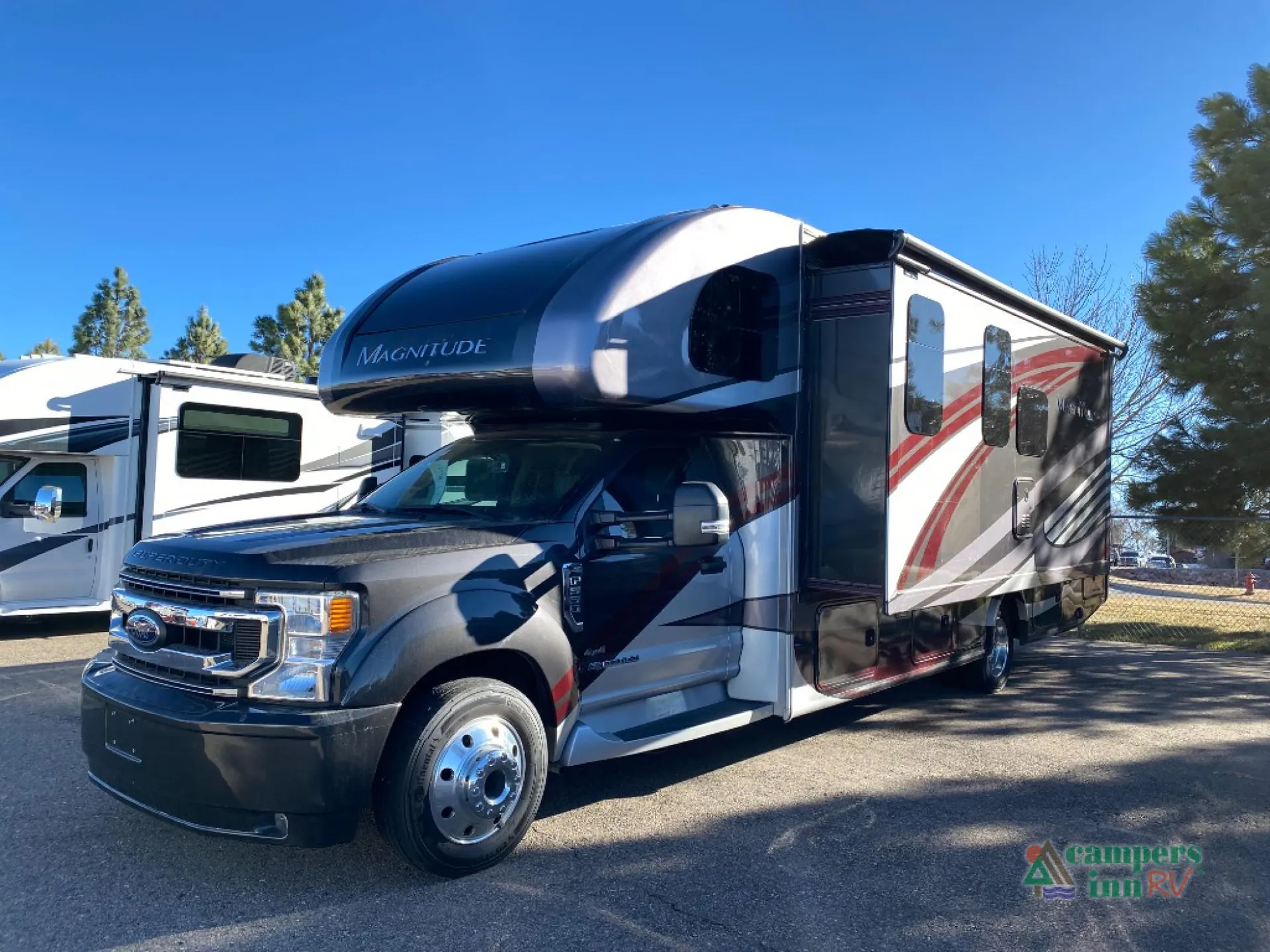 2021 Thor Motor Coach Magnitude XG32 - Photo 4