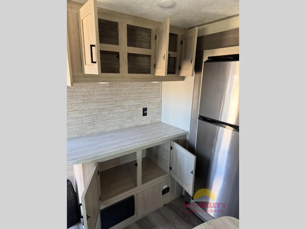 2024 Coachmen Catalina Legacy Edition 283FEDS, Photos photo 14