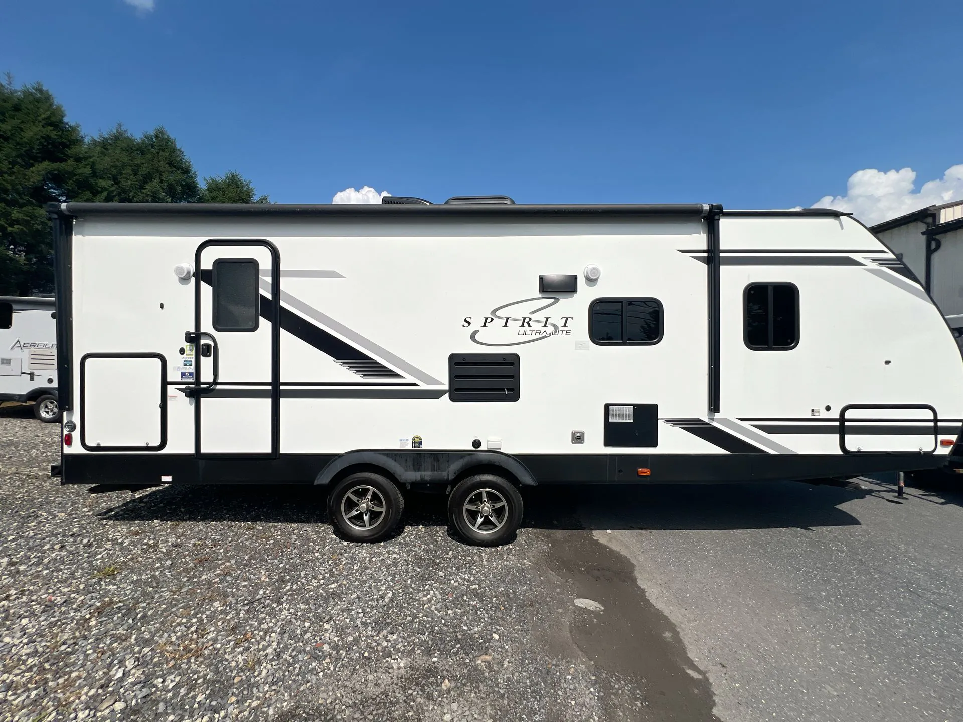 2021 Coachmen Northern Spirit Ultra Lite 2557RB - Photo 3