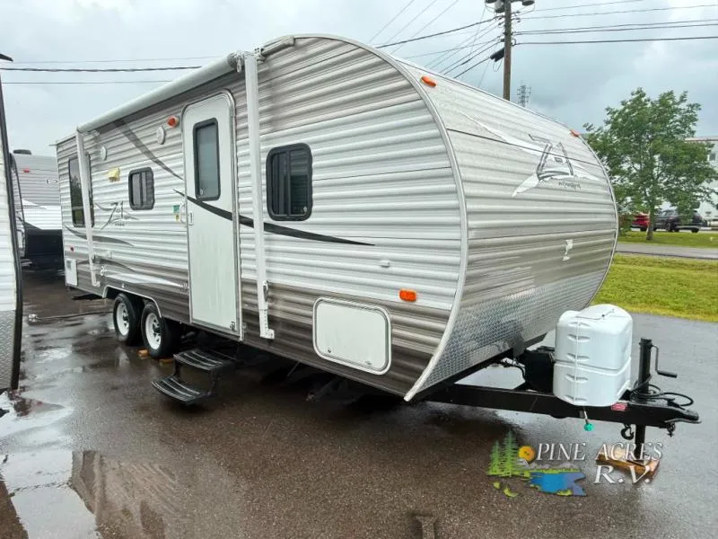2013 CrossRoads RV Z 1 Used    ZT211RD (Hampton, NB) - Main photo