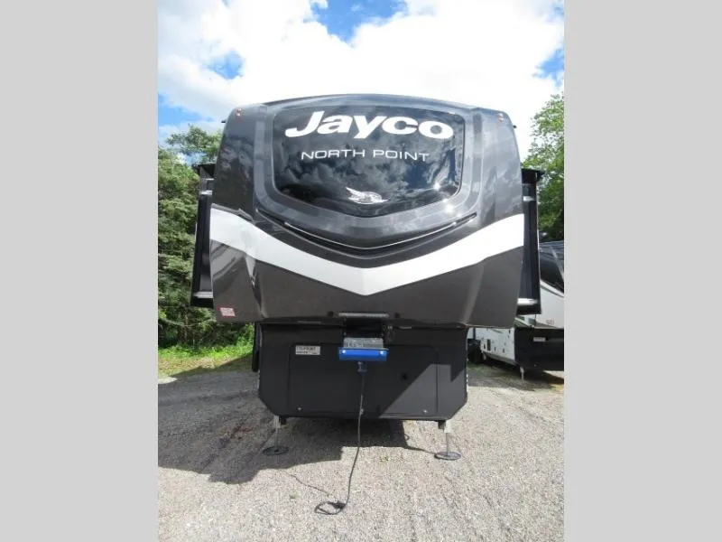 2026 Jayco North Point 382FLRB - Photo 3