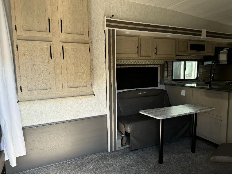 2023 Forest River Stealth KS3016G, Photos photo 4