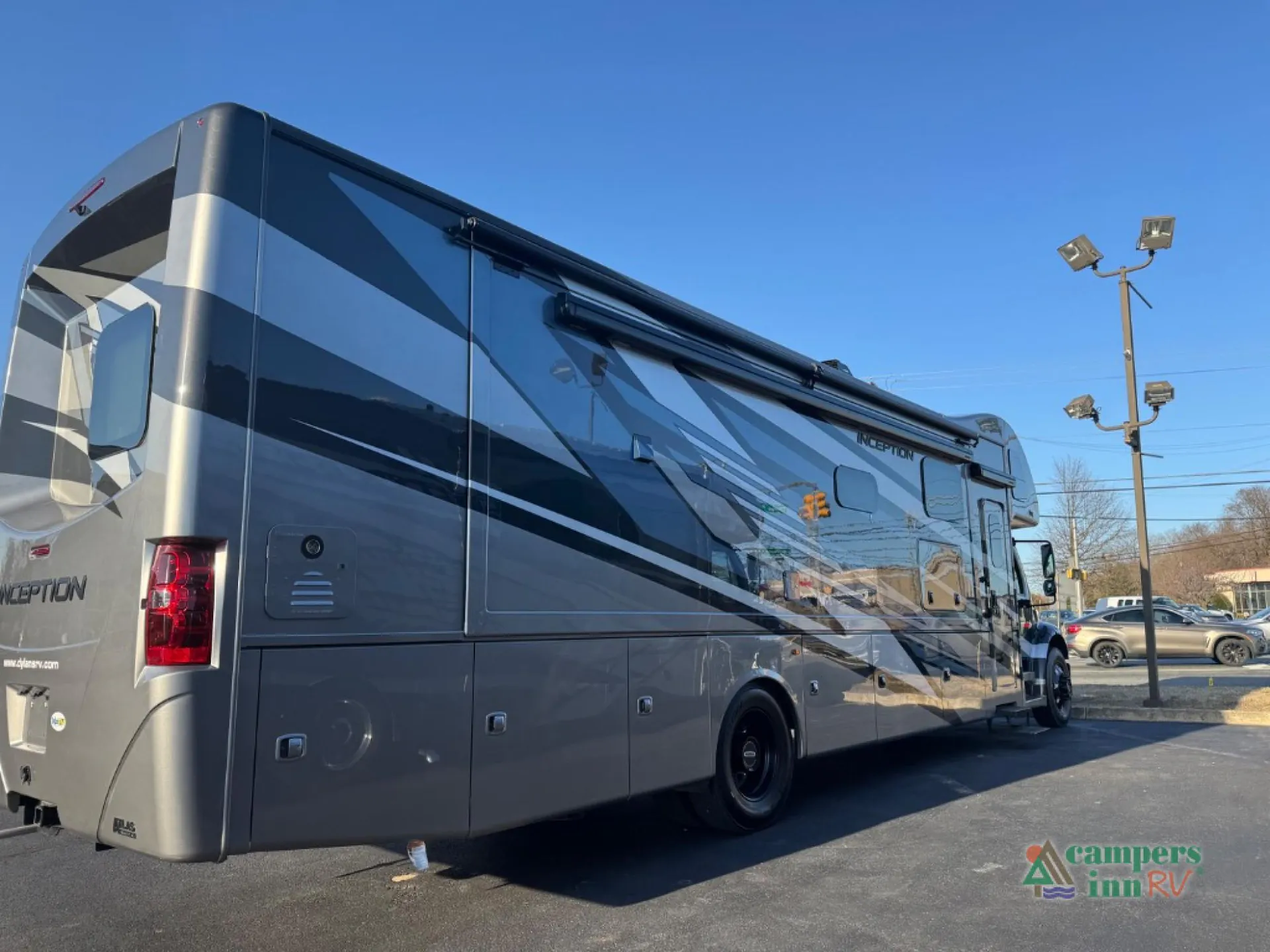 2025 Thor Motor Coach Inception 34XG - Photo 3