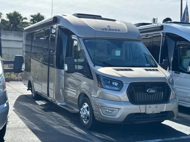 2025 Leisure Travel Vans Wonder 24RL - Main photo