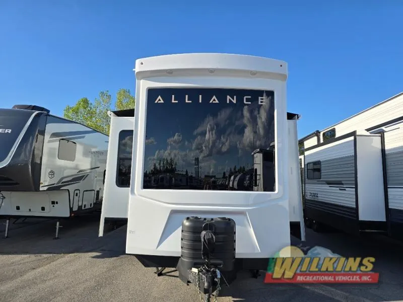 2026 Alliance RV Benchmark 42LFT - Photo 3