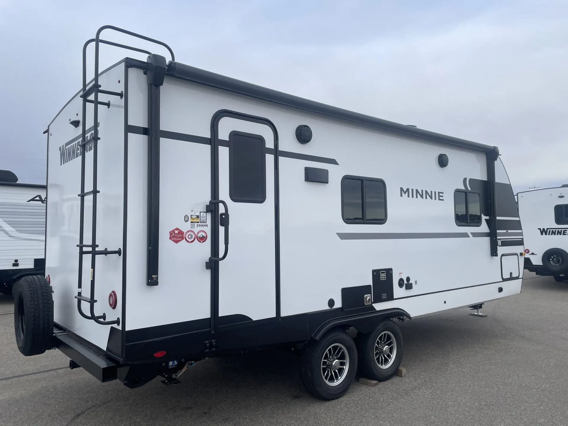 2025 Winnebago Minnie 2326RB - Photo 4