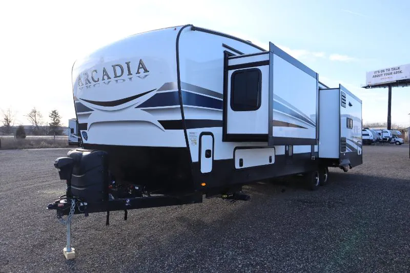 2021 Keystone Arcadia 370RL dealer photo 1 from Kunes RV