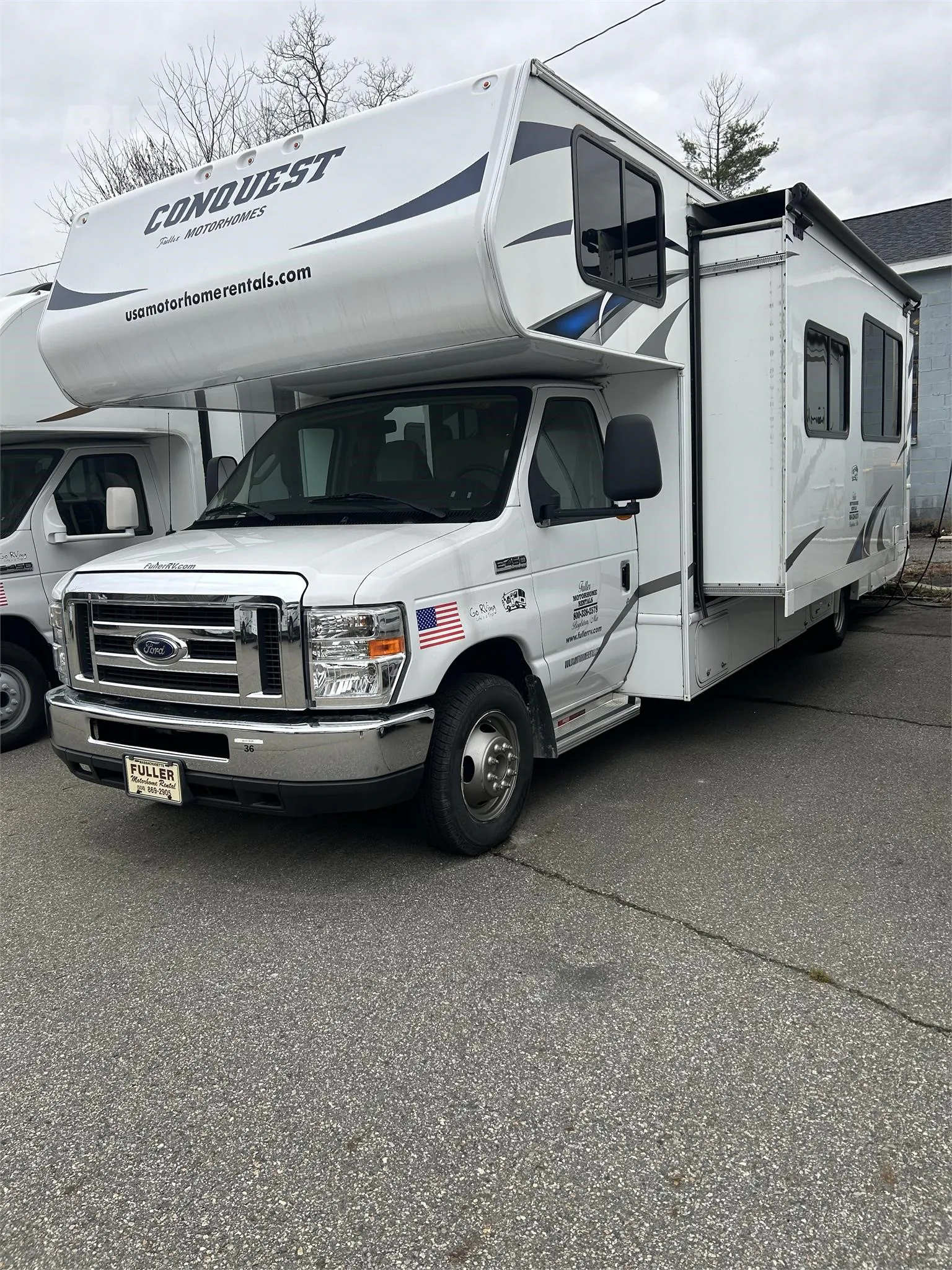 2017 Gulf Stream Conquest Class C 6316 - Photo 2