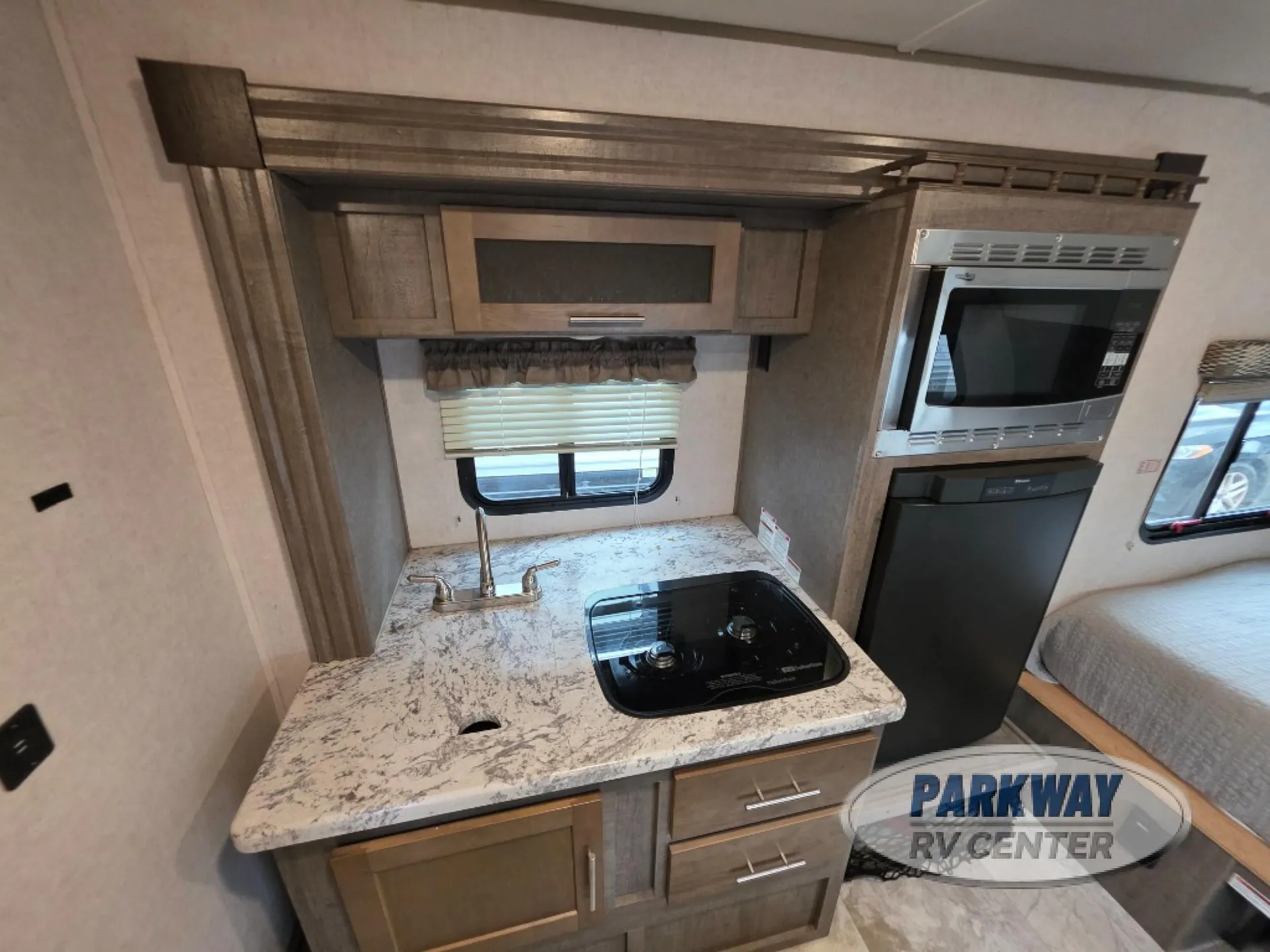 2017 Forest River R-Pod RP-180 — Photo 6