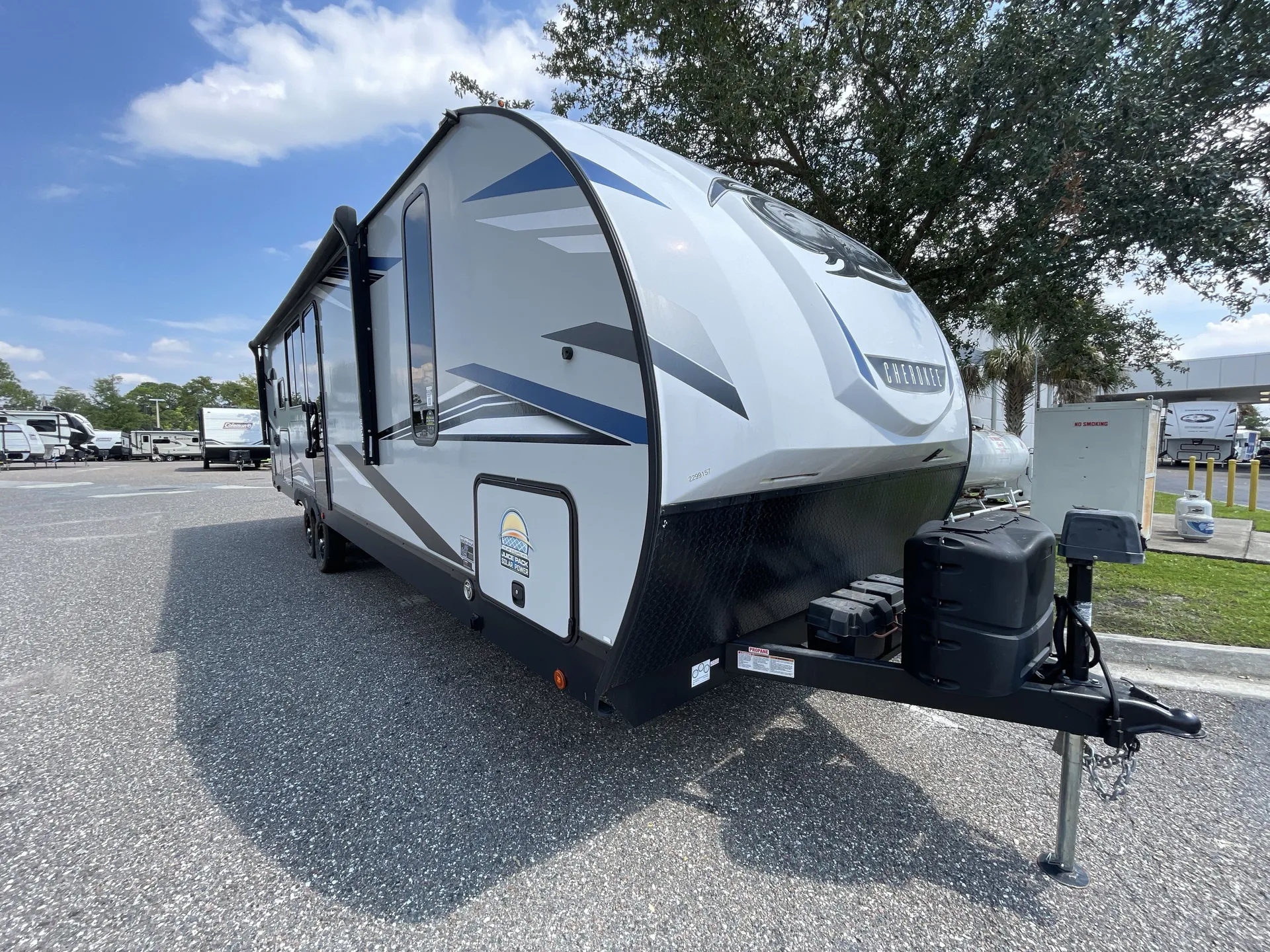 2023 Forest River Cherokee Alpha Wolf 26RK-L - Photo 2