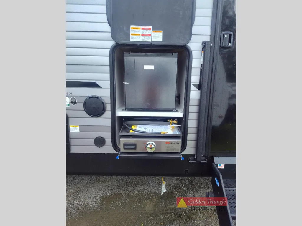 2027 Coachmen Catalina Legacy Edition 333DBDSCK, Photos photo 19