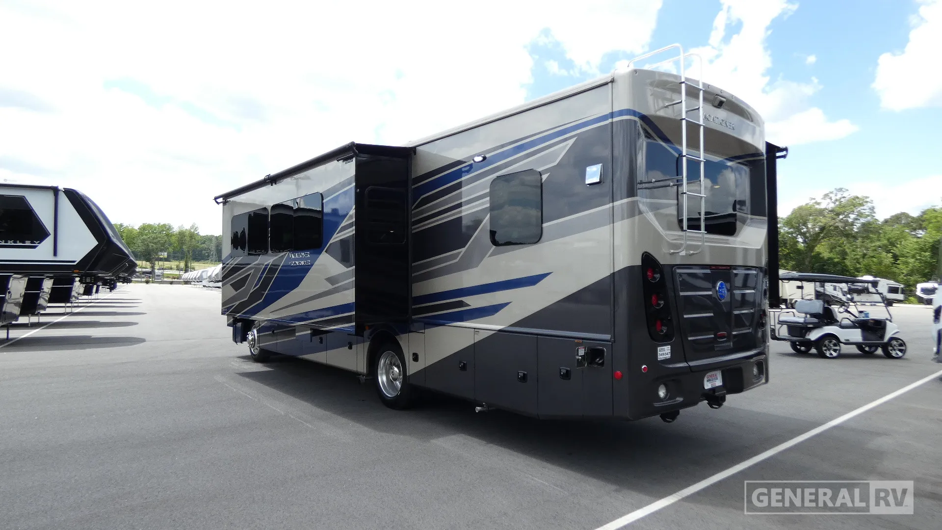 2026 Holiday Rambler Vacationer 33C - Photo 4