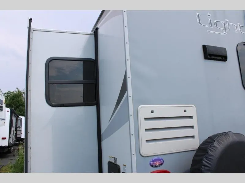 2018 Highland Ridge Light 280RKS - Photo 4