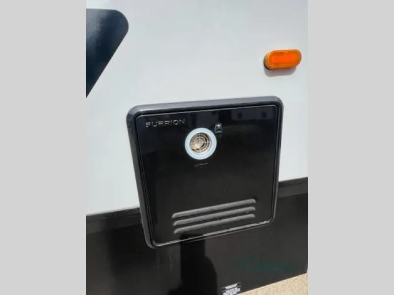2027 KZ Ridgeway 31RL - Photo 4