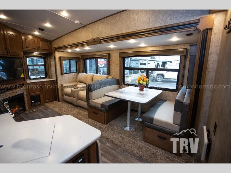 2023 Outdoors RV Glacier Peak Titanium Series 27MKS - Photo 2