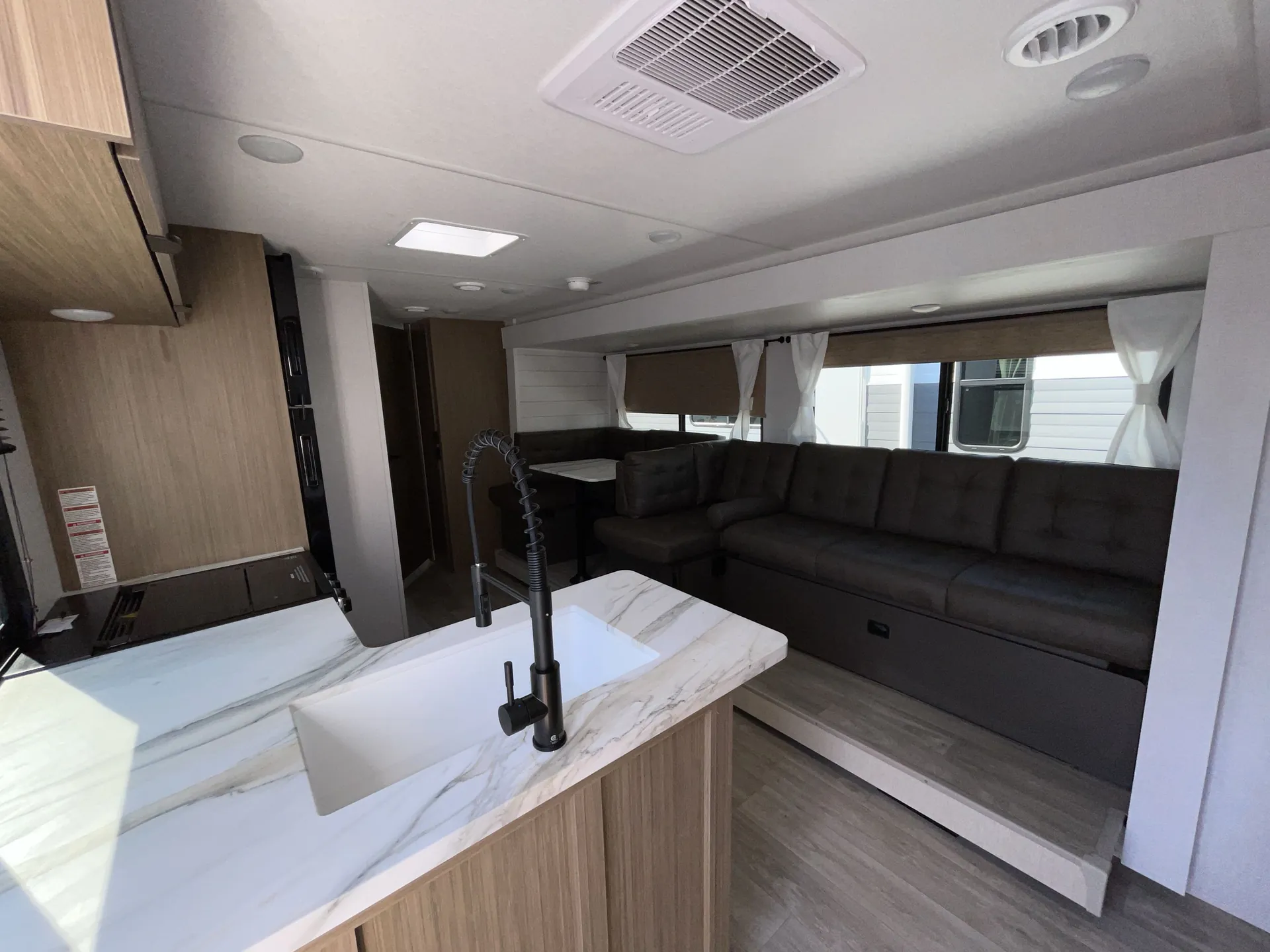 2027 Forest River Salem Cruise Lite 28VBXL — living area main