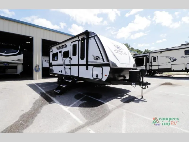 2027 Jayco Jay Feather 19MRK - Photo 3