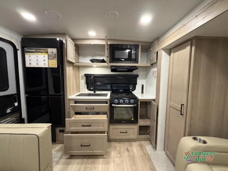 2026 Forest River Rockwood Mini Lite 2515S - Photo 3