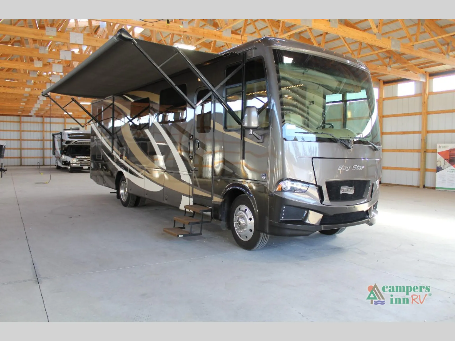 2021 Newmar Bay Star 3312 - Photo 3