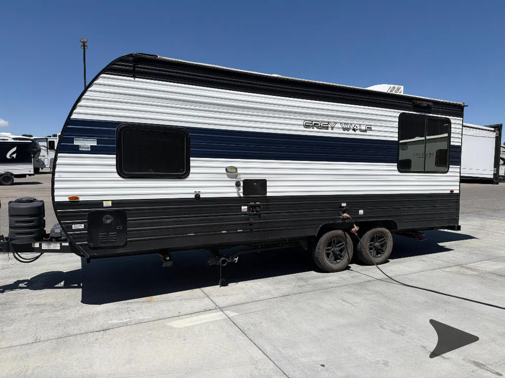 2024 Forest River Cherokee Grey Wolf 19SM, Photos photo 7
