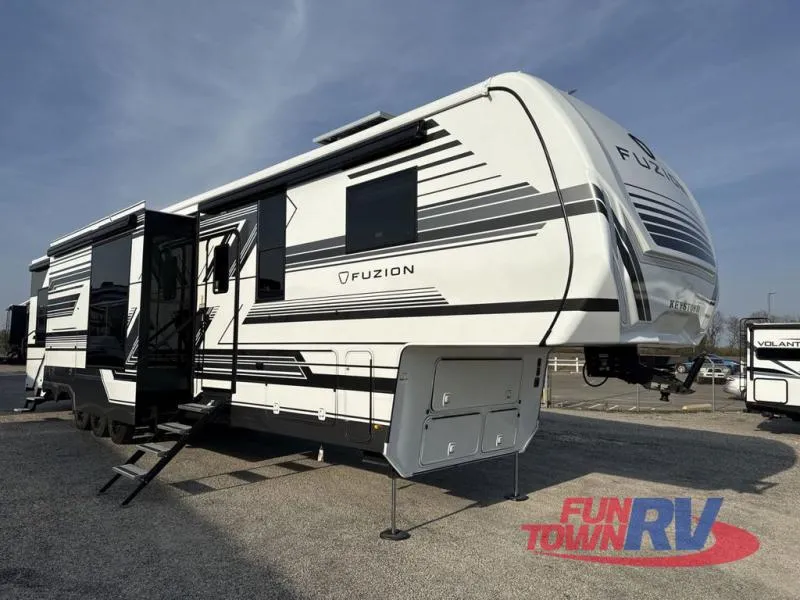 2026 Keystone RV Fuzion New    432 - Main photo