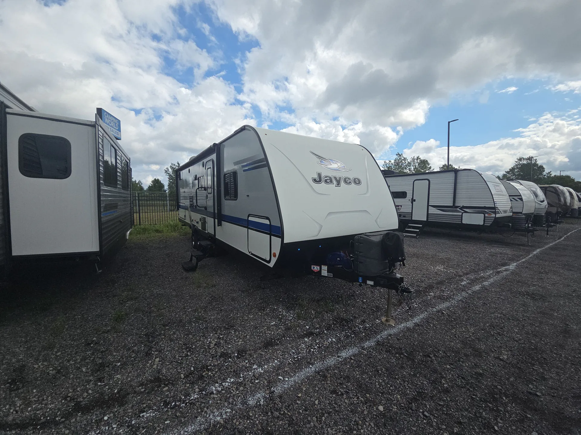 2019 Jayco Jay Feather 27BH dealer photo 1 from Camping World