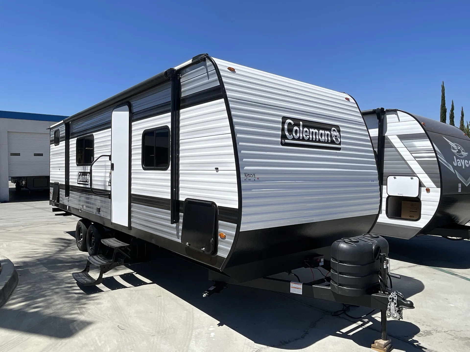 2027 Keystone Coleman 25B - Photo 2