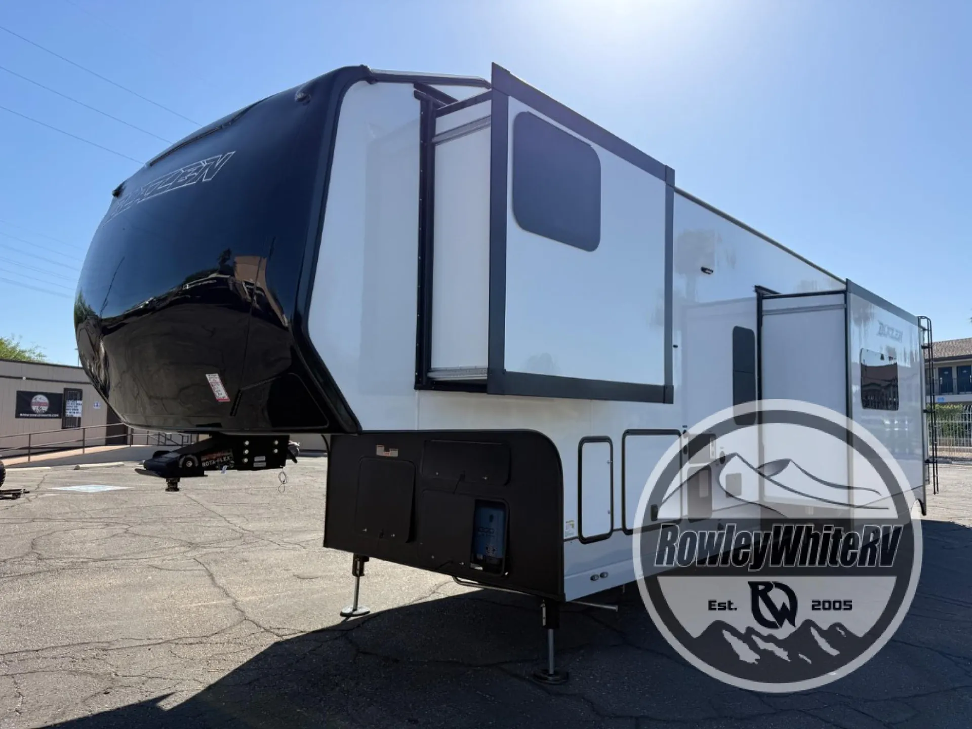 2027 Genesis Supreme Blazen BCK4016 - Photo 3