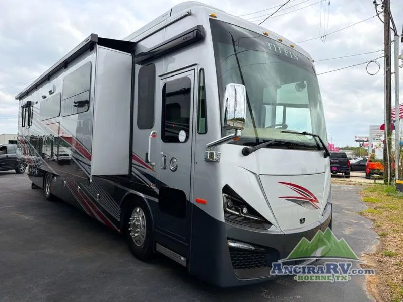 2026 Tiffin Phaeton 37 BH - Photo 4