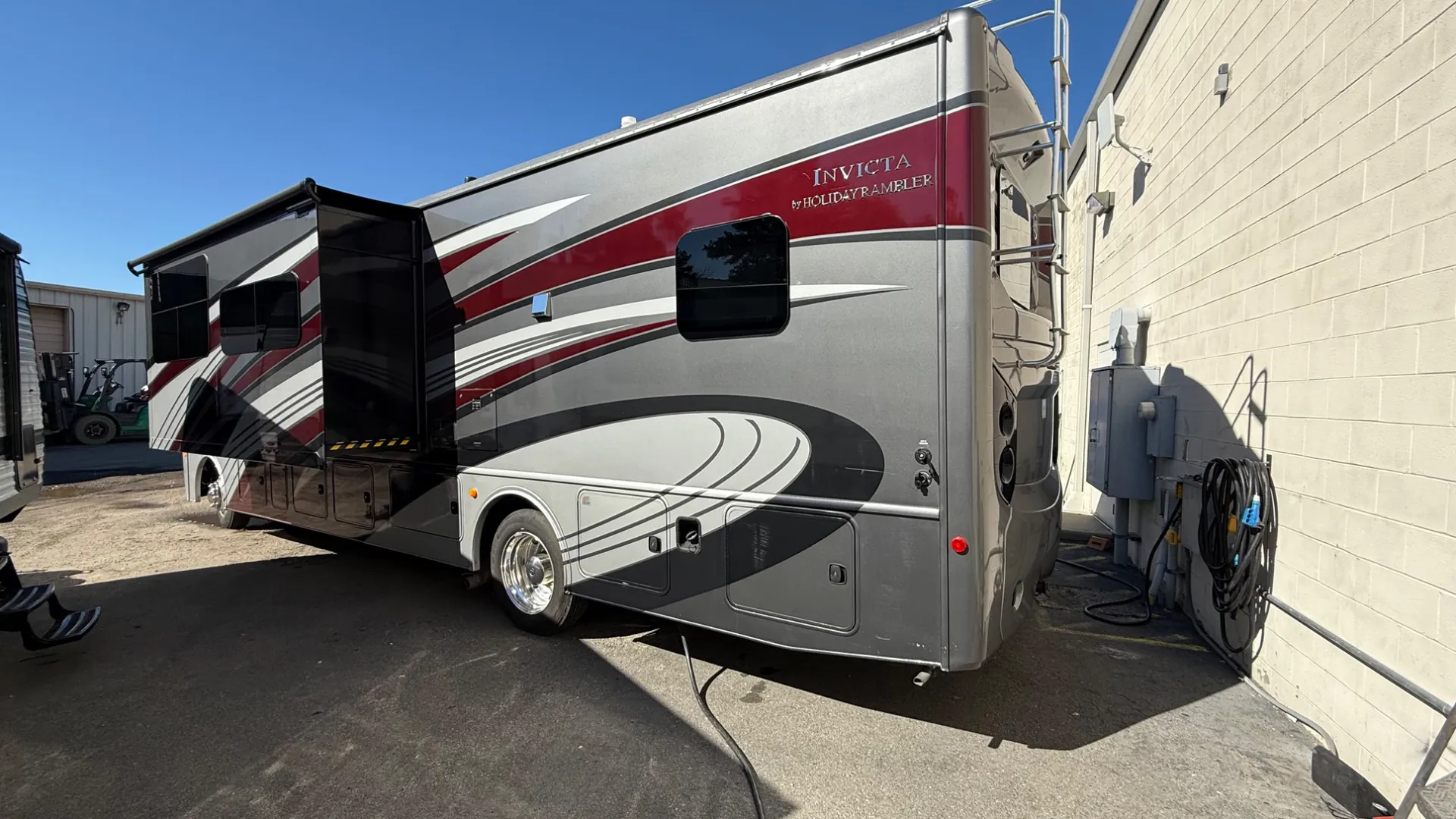 2023 Holiday Rambler Invicta 34MB - Photo 4