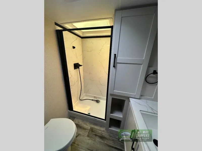 2026 Open Range RV Roamer Light Duty 24MLDS - Photo 4