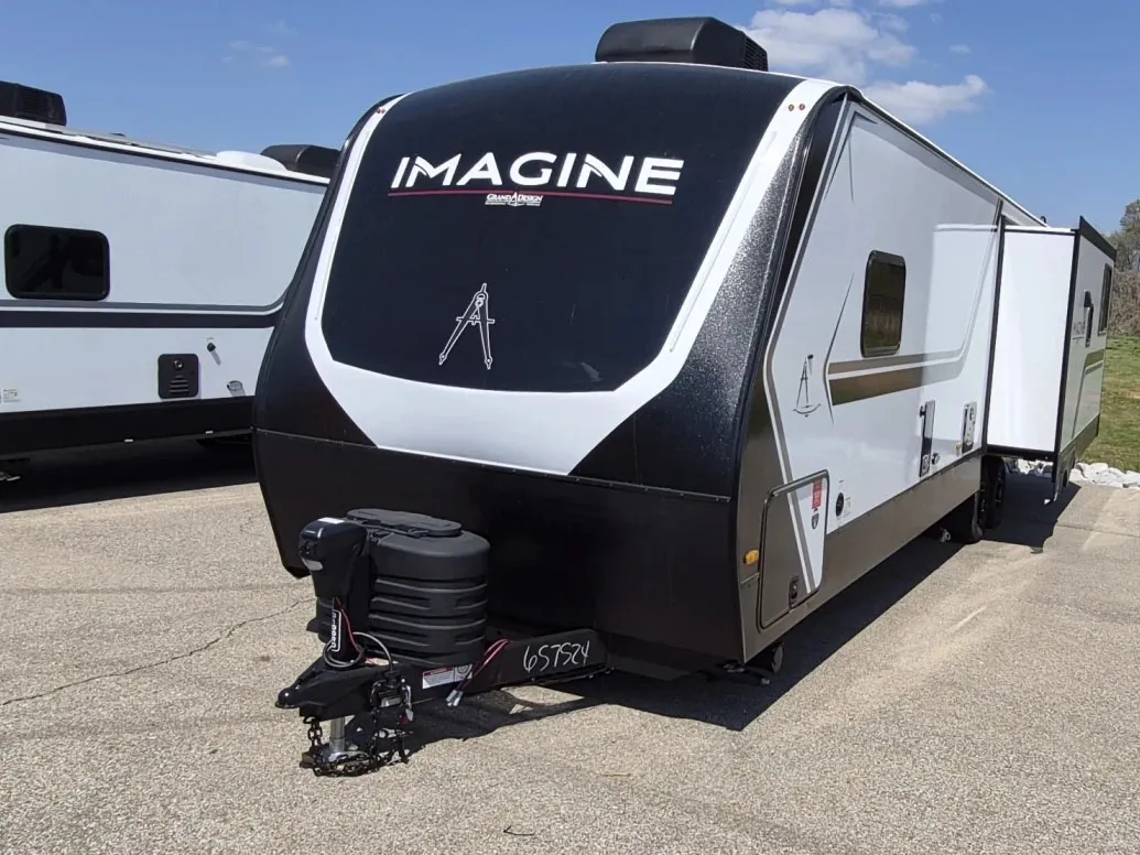2026 Grand Design Imagine 3100RD - Photo 4