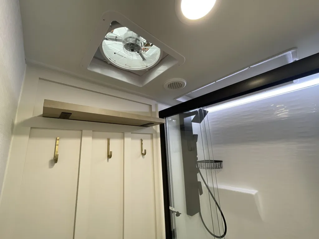 2025 Brinkley MODEL I 275, Photos photo 49