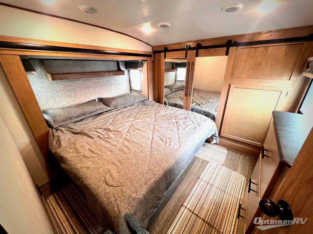 2023 Forest River Sabre 36BHQ, Photos photo 18