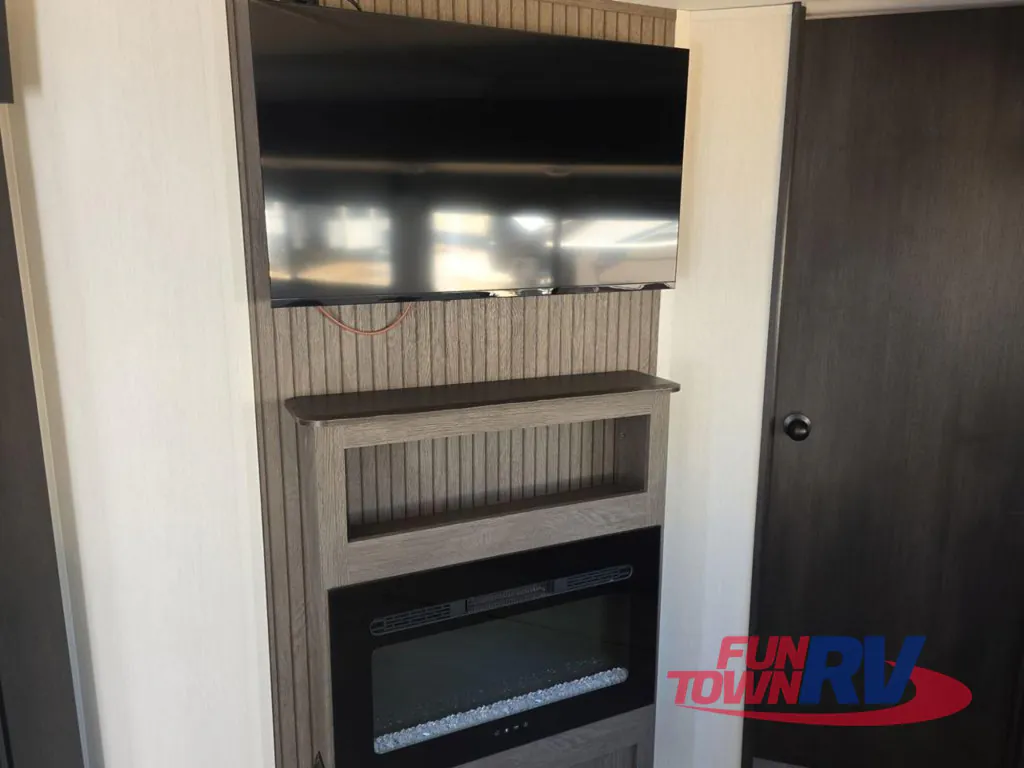 2026 Forest River Cherokee Alpha Wolf 33BH, Photos photo 17