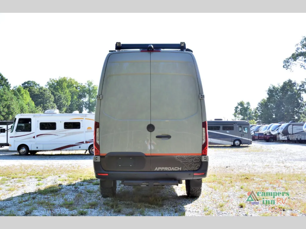2023 Outside Van Approach 170, Photos photo 48