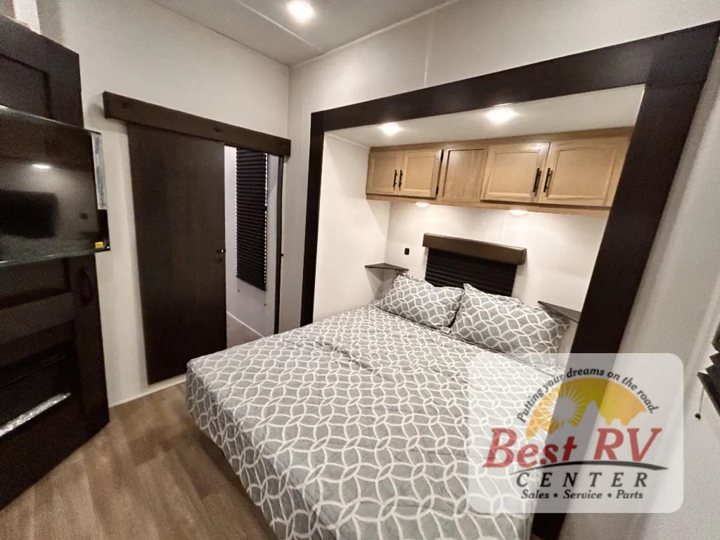 2027 Forest River Cherokee Timberwolf 39DC, Photos photo 49
