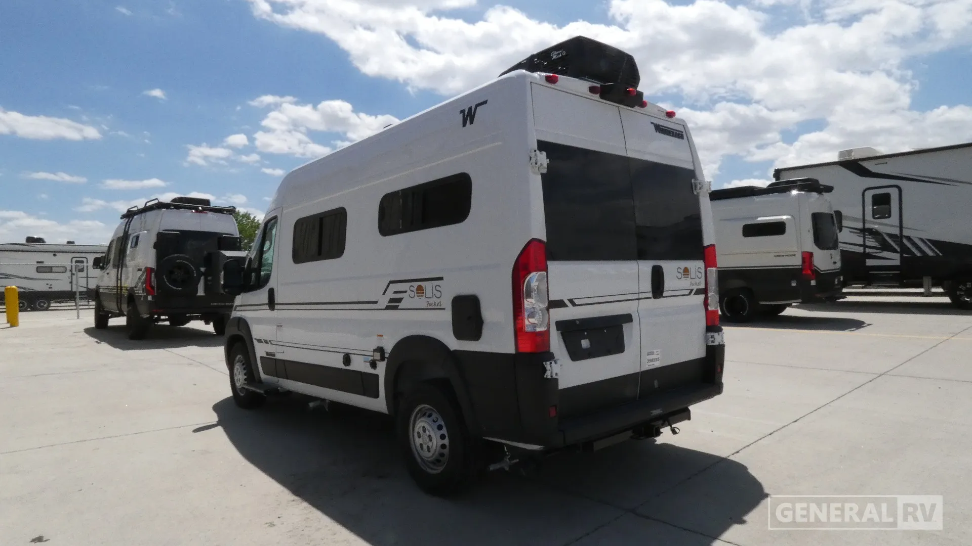 2027 Winnebago Solis Pocket 36A - Photo 4