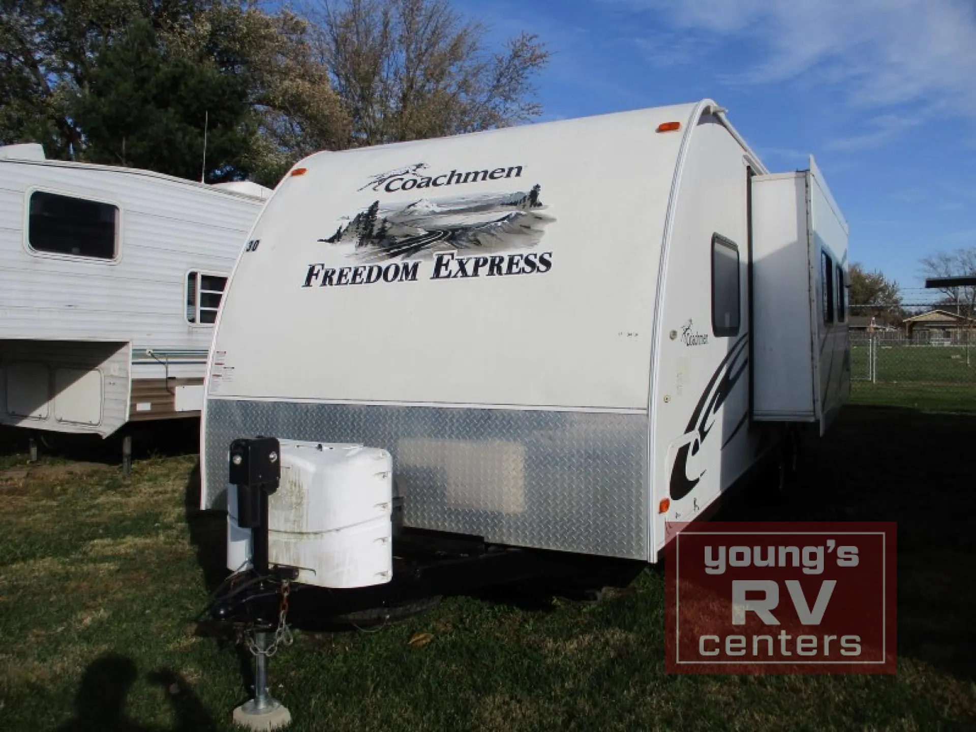 2012 Coachmen Freedom Express 242RBS - Photo 2