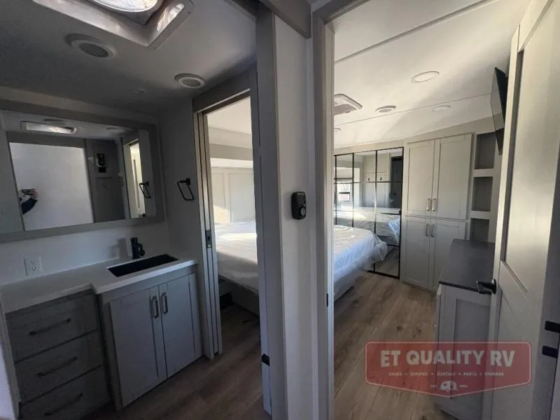 2026 Brinkley Model Z 3200 - Photo 4