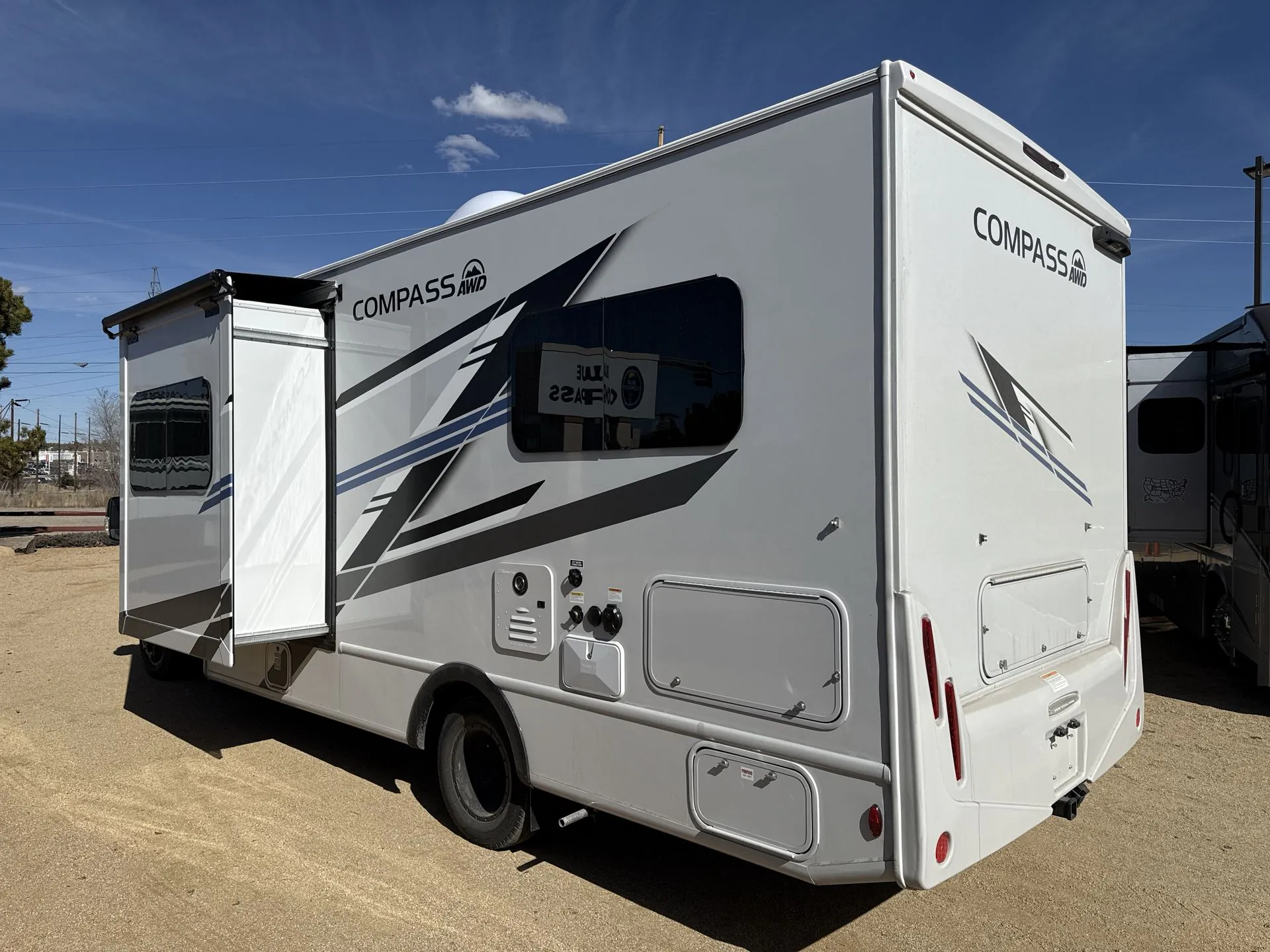2026 Thor Motor Coach Compass AWD 24KB - Photo 3